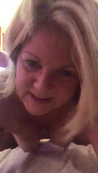 SANDY SEXY BRITISH MILF FROM BIRMINGHAM