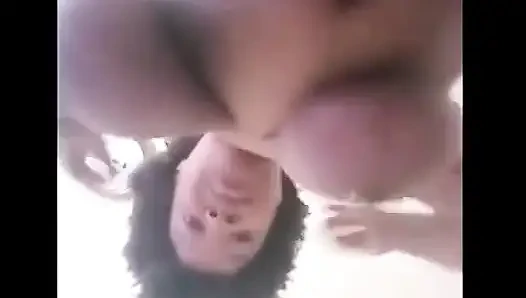 Menggoda secara visual