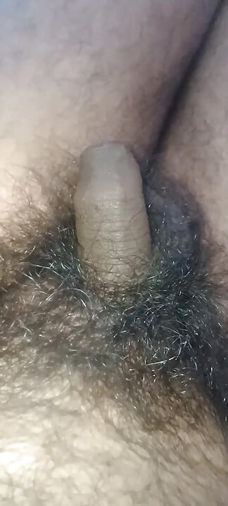 Italiaanse grote pik aftrekkend voorvocht show