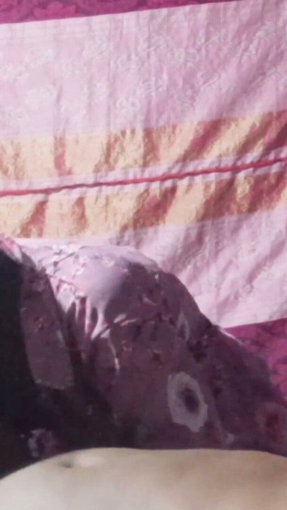 Today's top viral video: Sexy Bangladeshi woman. | Clip 1