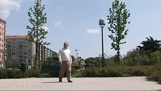 Unschuldige stiefväter streicheln einen harten fick