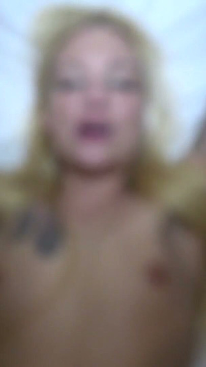 Heißer POV-Sex mit deutscher SKINNY Blondine | Clip 2