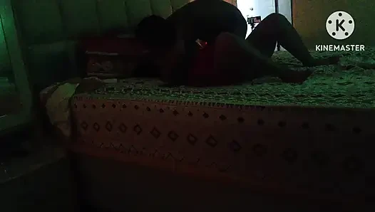 Kakak ipar india yang baru nikah sama pria lain di ranjang
