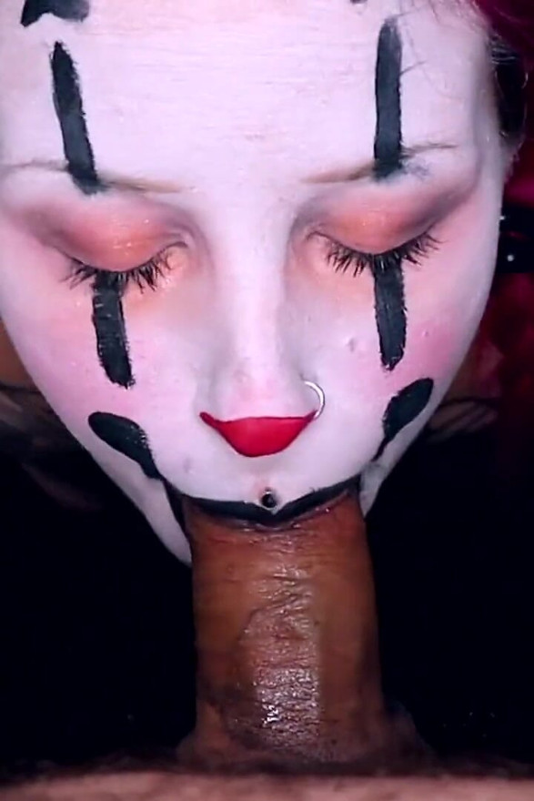 Messy Deep Throat Clown Blowjob