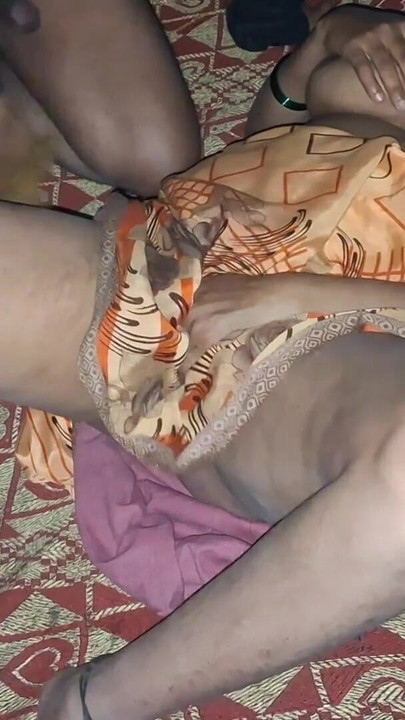 Η μεγάλη κουνιάδα γάλακτος απολαμβάνει να πίνει | Κλιπ 1