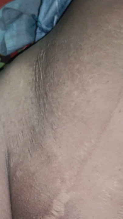 Hintli bhabhi dostu soktu | Bölüm 1