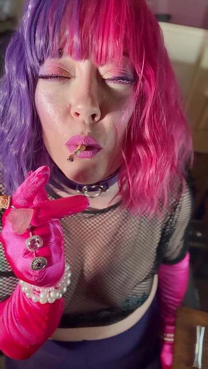 Your Smoking Queen, Tina Snua, Smoking A Cork Cigarette In Satin Gloves & Jewellery - Smoke Rings OMI OME Drifting Snap inhales