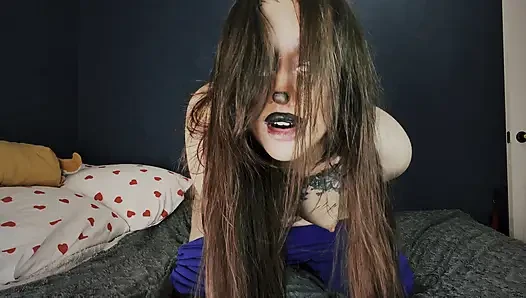 Transformasi Slow Werewolf: Nonton Bulan Purnama Ternyata Aku Liar