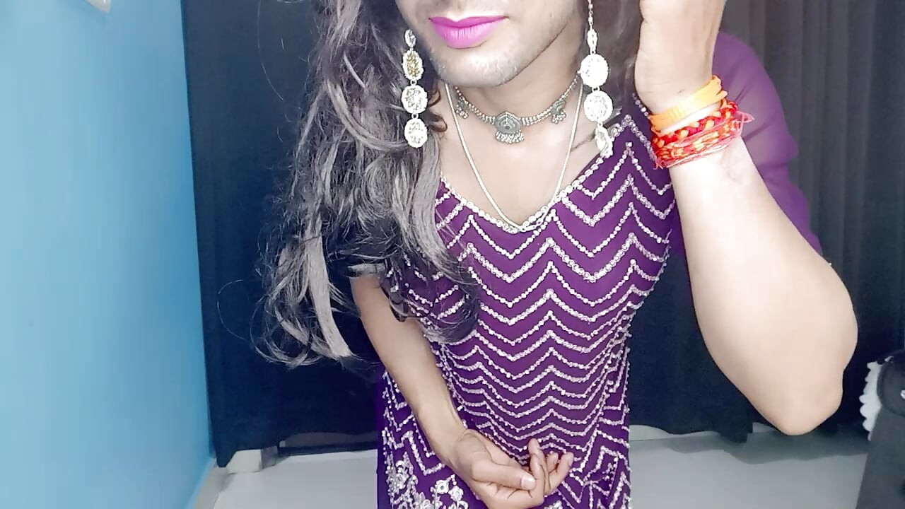 Gaun India panas memakai lehnga dan celana dalam bra toket dan