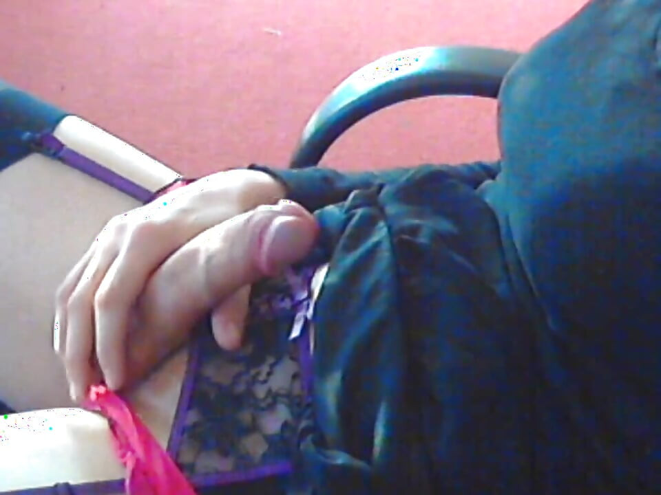 Sexy travesti essa punheta