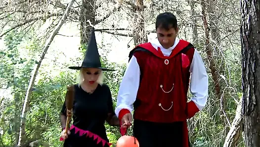 The witch Gina can not only ride the broom
