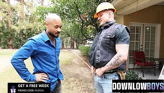 Downlow boys - şımarık tamirci Austin Matthews Xavier Zane'i prezervatifsiz alıyor