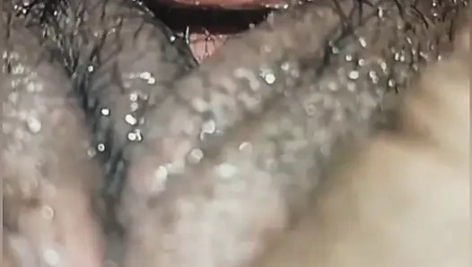 Cewek semok kulit putih ngentot kontolku habis-habisan