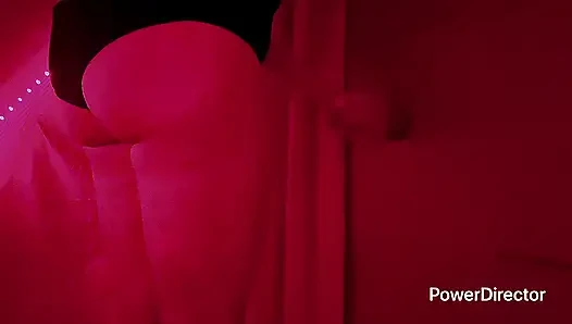 Glory Hole in a disco toilet, I suck a stranger