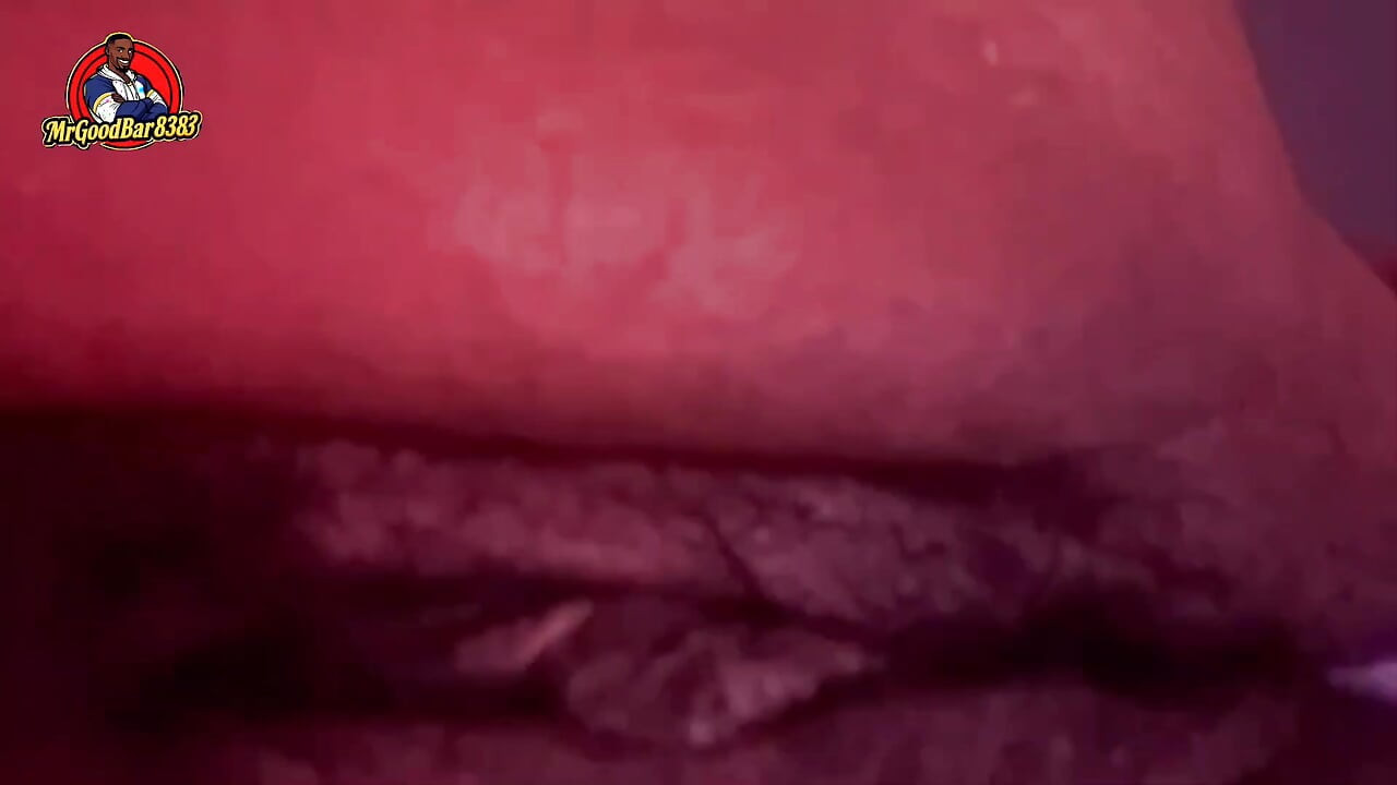 Sexy bbw speelt met haar speeltje