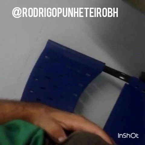 PUNHETA NO CONSULTORIO