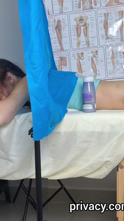 Wife shows ass to gynecologist next to cuckold! | Clip 1