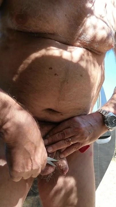 Cutting little dick