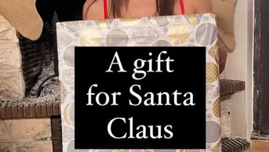 Lety Howl IS santa's gift cosy sex sweet speak blowjob squirt and cumshot that's the spirit of Christmas
