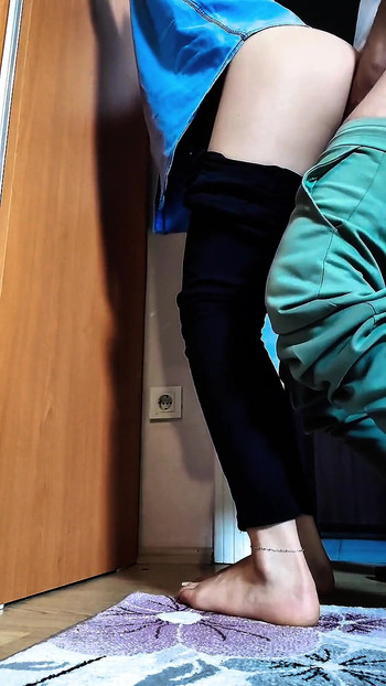 A manager fucks his veiled assistant at work | Clip 1