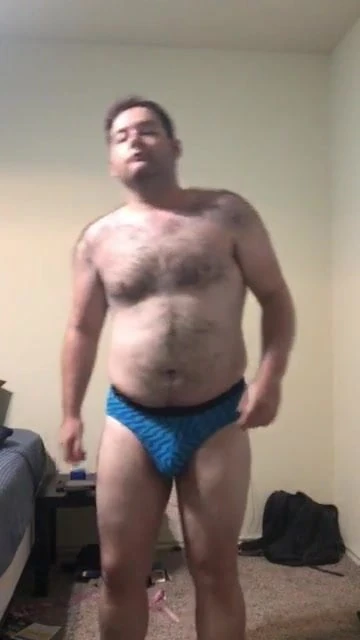 Rich lost a bet