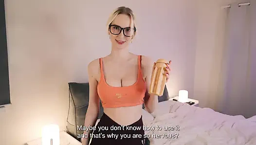 Üvey annem bana seks öğretiyor, amını sikmeme izin veriyor, büyük memeler ve döl