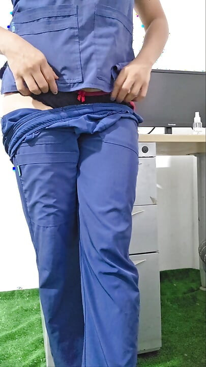 nurse plays alone at work No patients today!