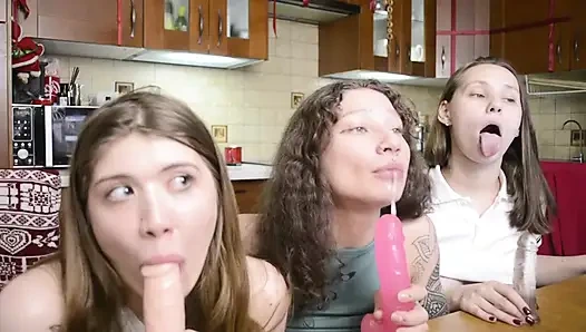 Pacar nakal nyepong seks threesome hot hot banget