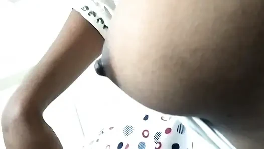 Mallu evli kadın kocasını kayınbiraderi ile aldatıyor