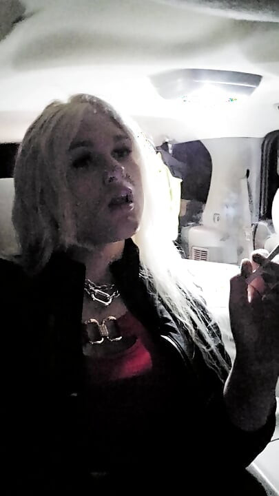 Smoking 120s Carplay