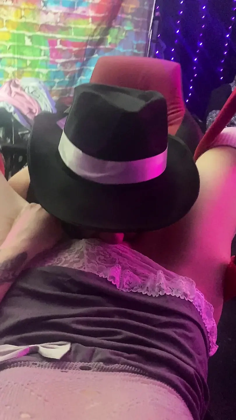 Ông bố lớn tận hưởng sa mạc của mình