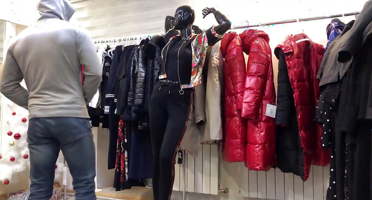 A straight guy with a hot ass fucks a mannequin in a shop! Risky masturbation in a public place