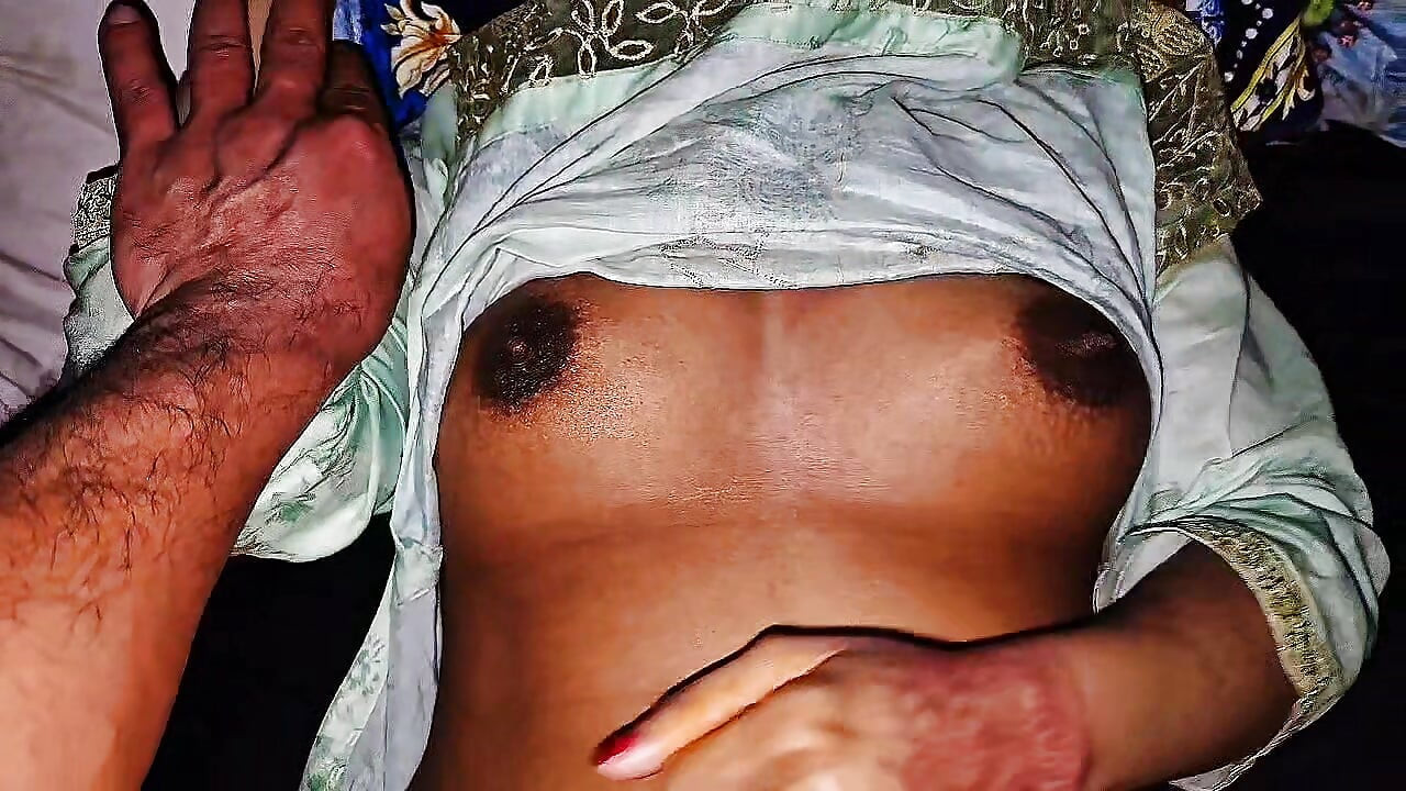Desi Behan Ki Phudi Mari-Baji Ki Bari Gand pe thapar mare