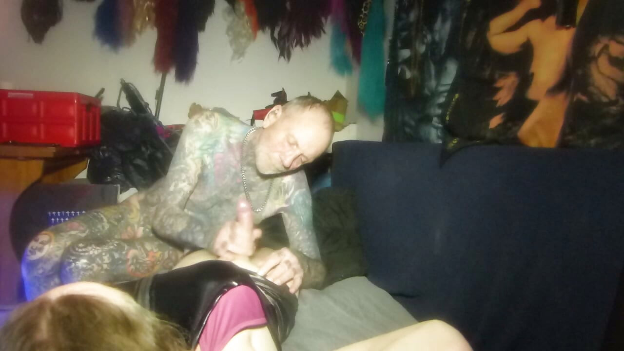 Cock blow and jerk off.