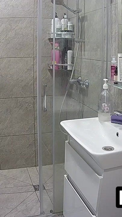 LUUV. Cunnilingus and female orgasm after shower on camera reality show | Clip 3