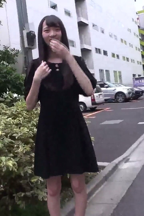 Idol-hopeful Model Takes a Creampie in Her Tight Shaved Pussy - Mizuki, 19