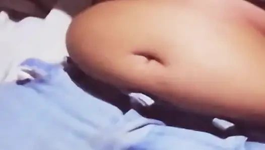 Tante seksi india ngungkap rahasianya sama aku