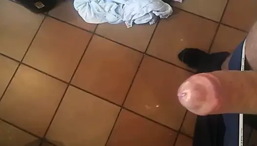 Leaking boşalmak ile fışkırtma
