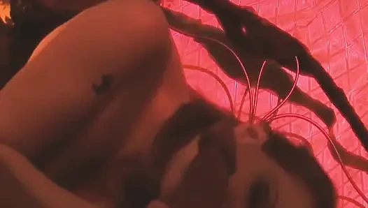 Adegan seks threesome super hot 3_elegant cewek semok rambut pirang dengan lingerie seksi dientot habis-habisan sama kontol besar pria dewasa