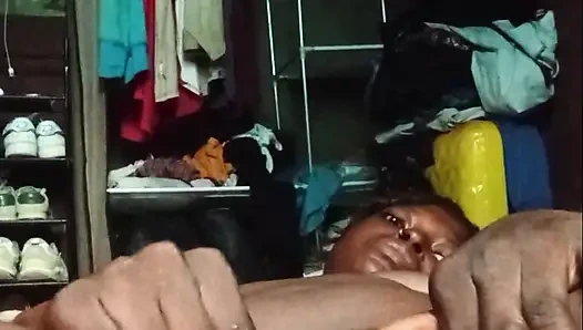 Dalam memek roman yang dalam