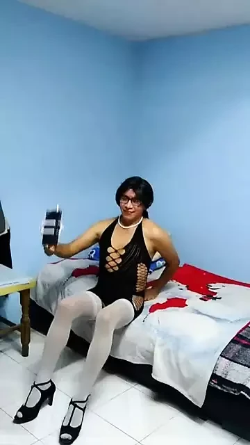 JoseLynne Cd In Dark Dress And Hot Legs II