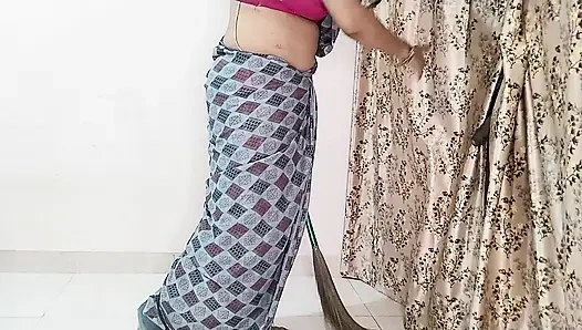 sautelee ne galatee se parade ke peechhe chhipe bhaee ka land choosa aur chud gayee hot phul hindee odiyo