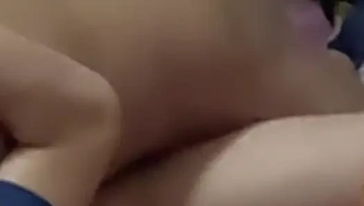 Rus arkadaşımla yatakta tam zaman geçirirken kıskanma