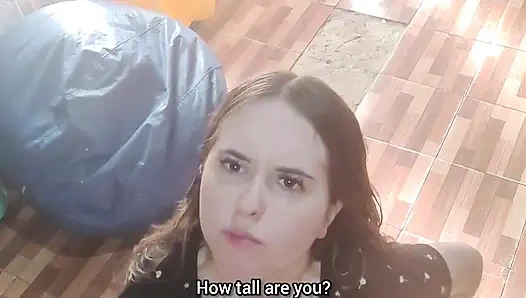 Итак, ты смотришь на меня снизу. Я говорю с тобой грязно, делаю тебе минет и мастурбую перед тобой.