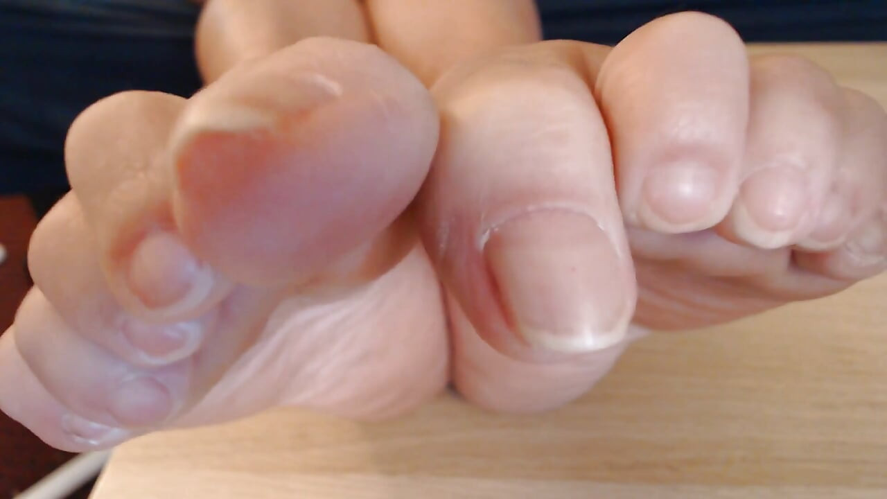 Natural No Gloss Toenails