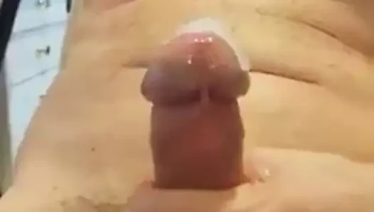 O bakarken mastürbasyon yapıyor