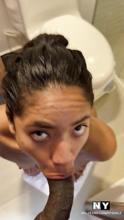 Blowjob Pov with BBC in the bathroom -amateur couple- nysdel