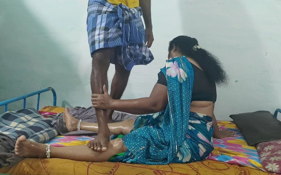 I Massaged My Step Mother and Had Hot Sex with Her