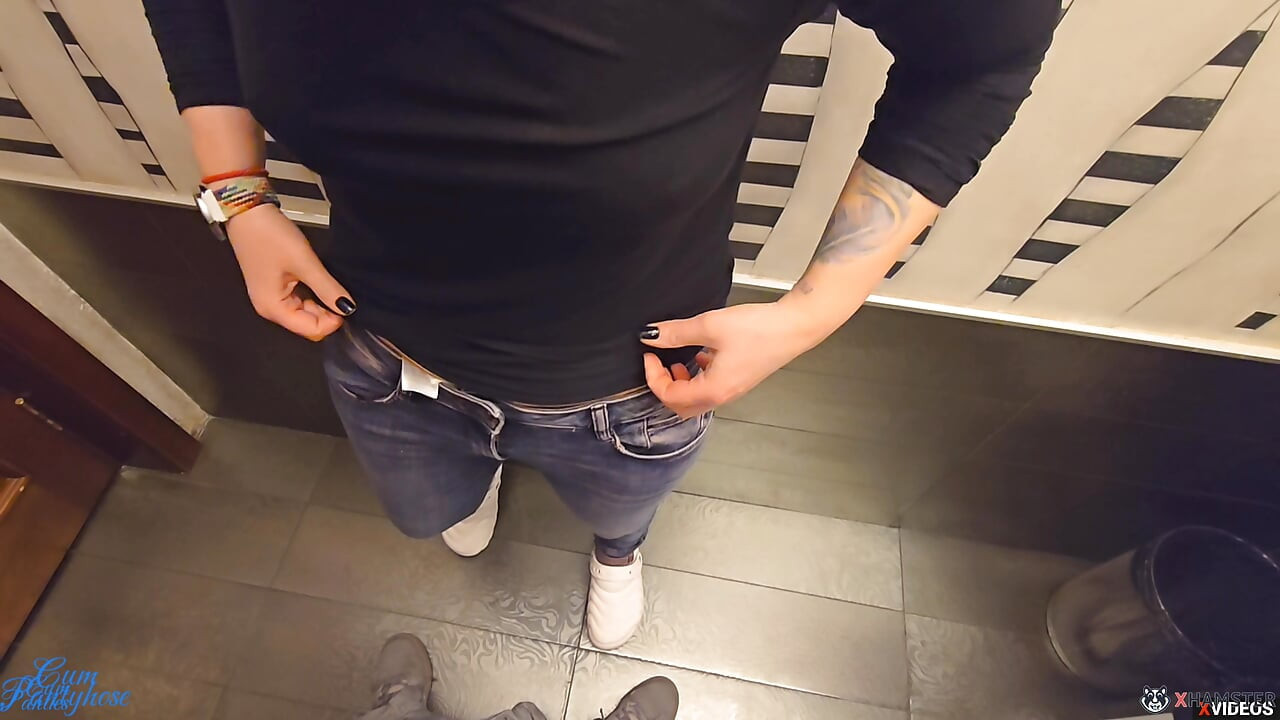 Pancutan mani pada pantyhose saya selepas menggesel intensif