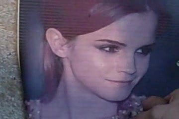 Emma Watson huldigt